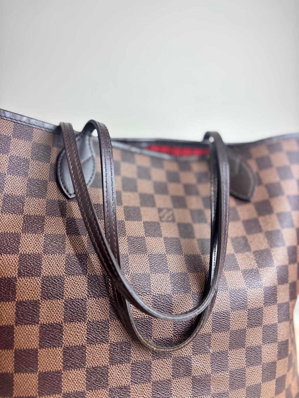 Louis Vuitton Neverfull MM Tote