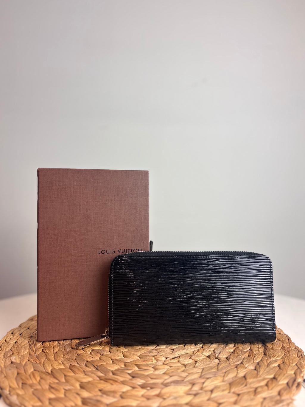 Louis Vuitton Zippy Wallet (Black Epi Leather)