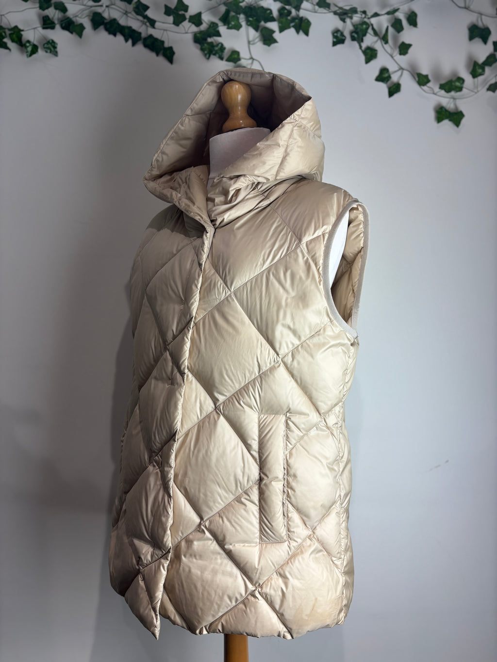 Weekend Max Mara Down Gilet