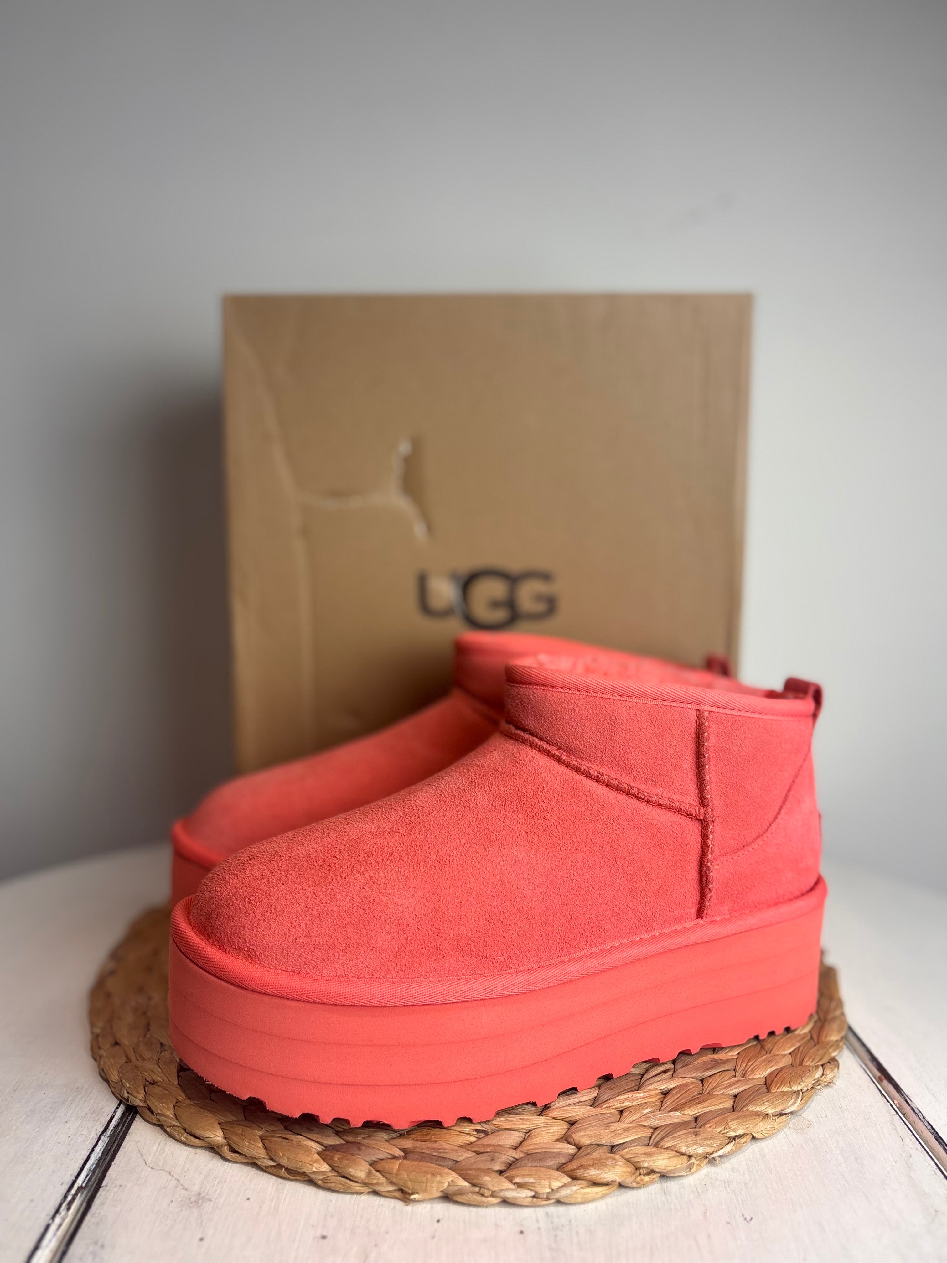 UGG Classic Ultra Mini Platform Boots