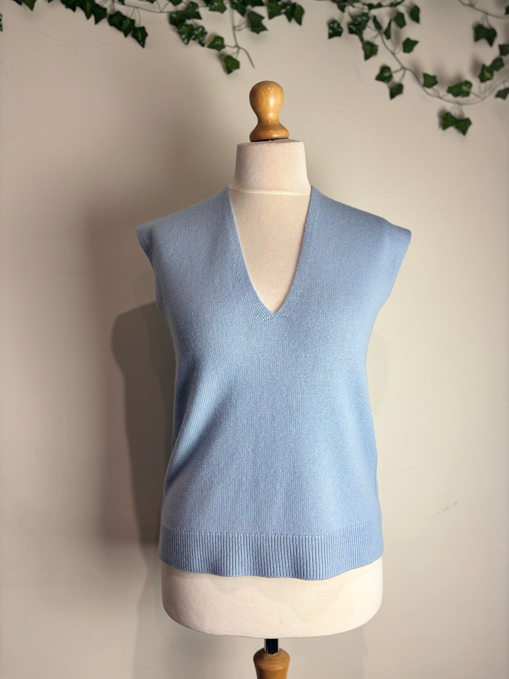 ME+EM Baby Blue V-Neck Wool & Cashmere Vest