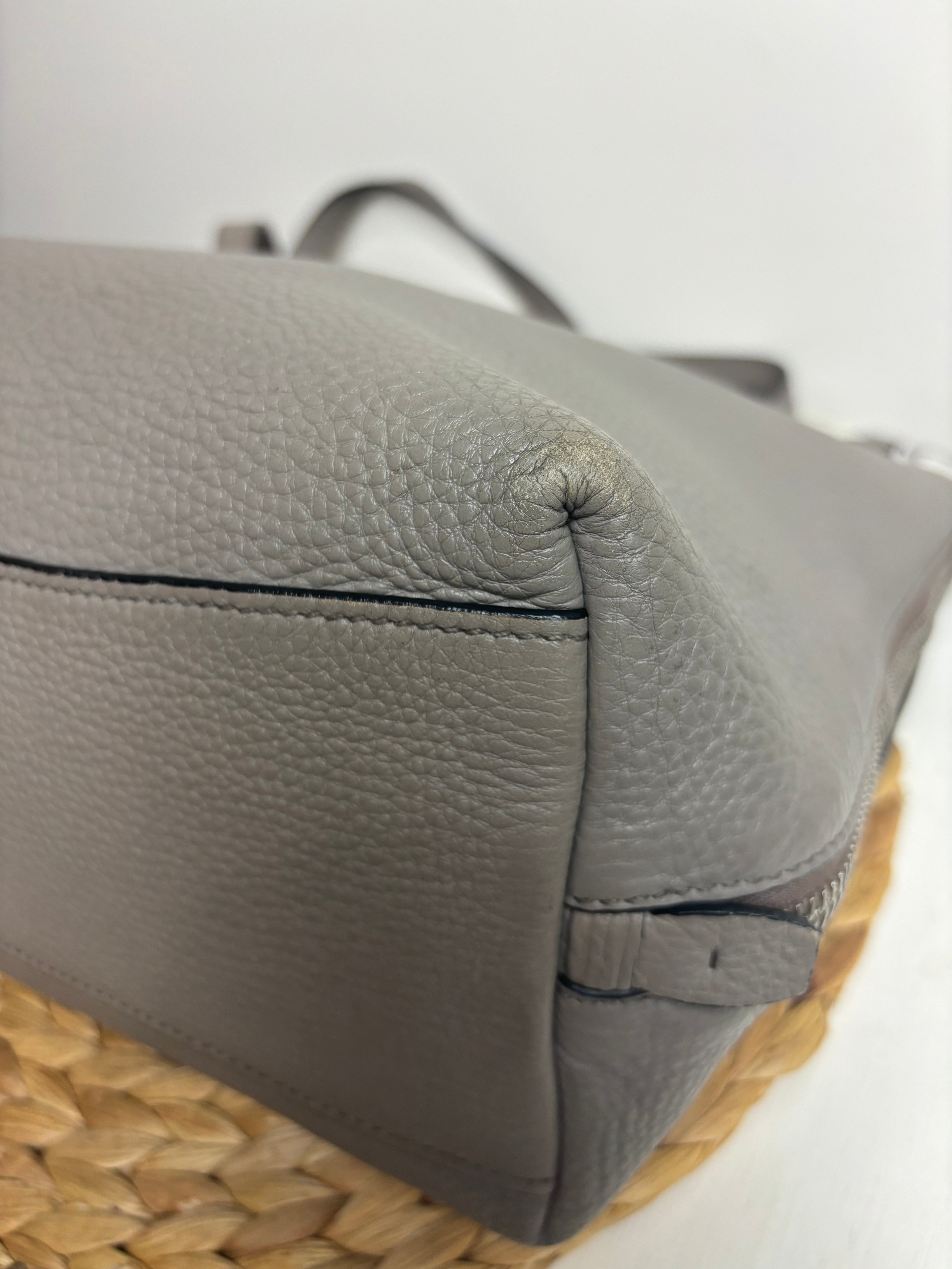 Prada Vitello Daino Zip Tote