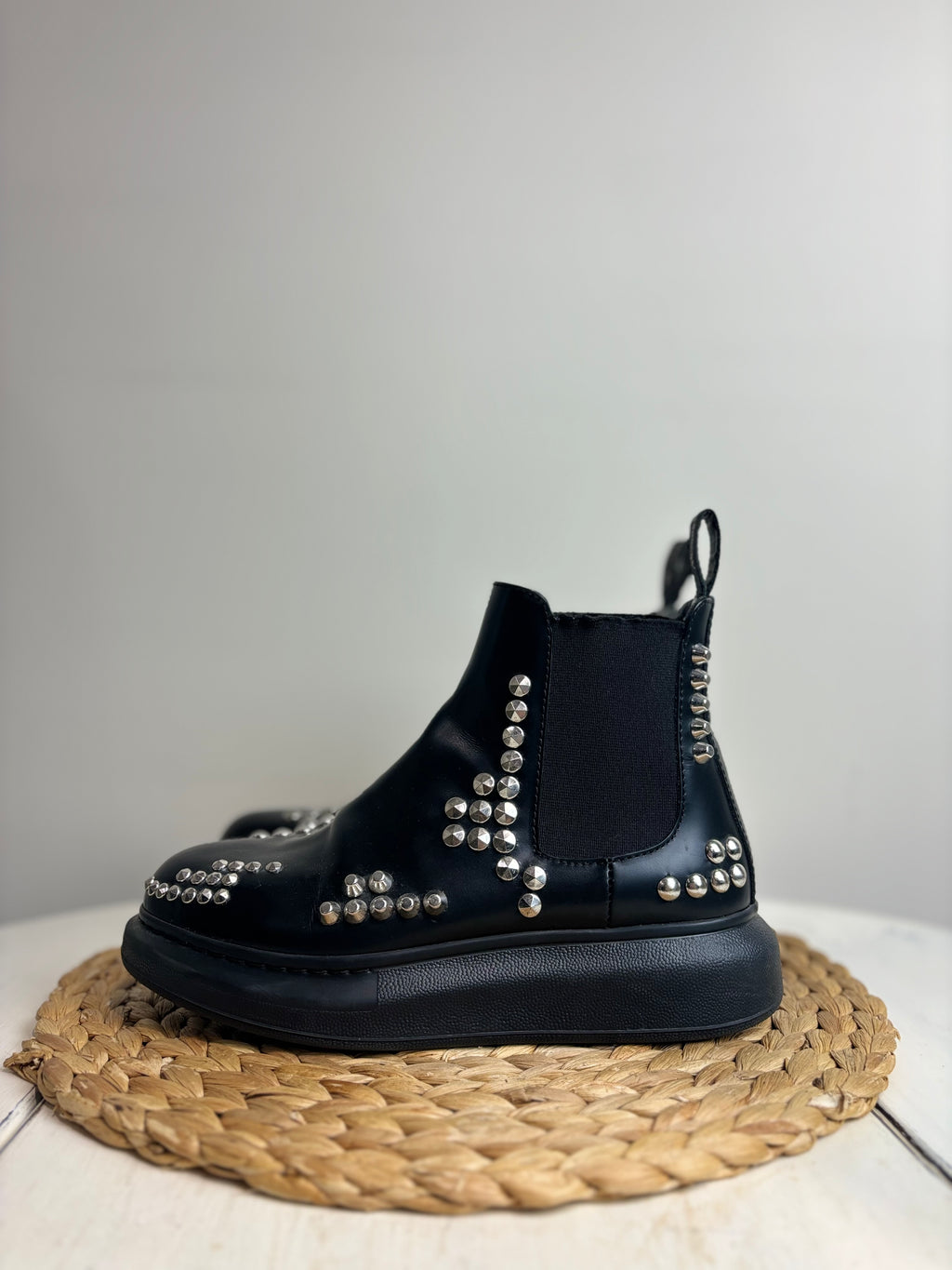 Alexander McQueen Studded Chelsea Boots