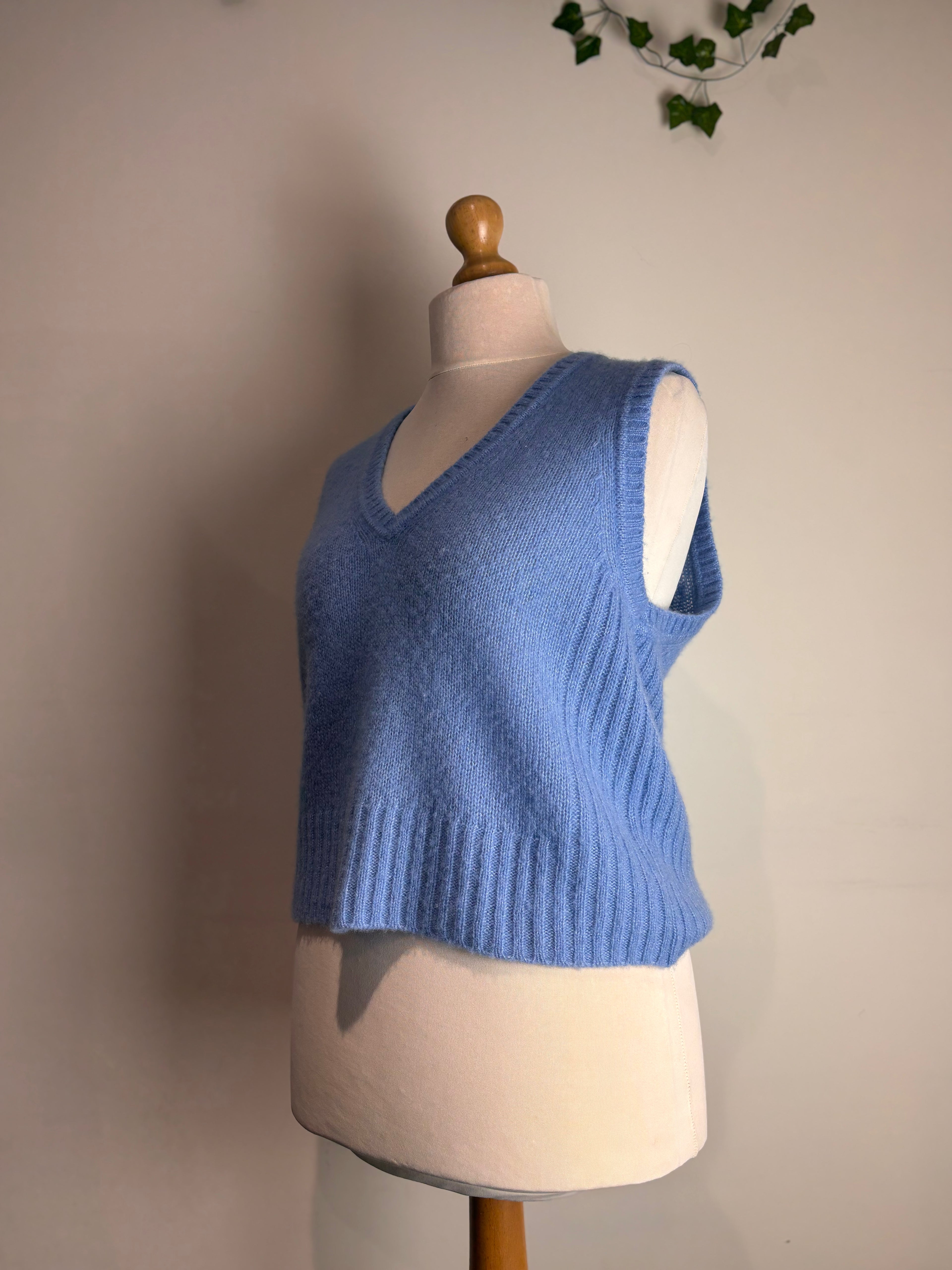 ME+EM Cornflower Blue Cashmere Vest